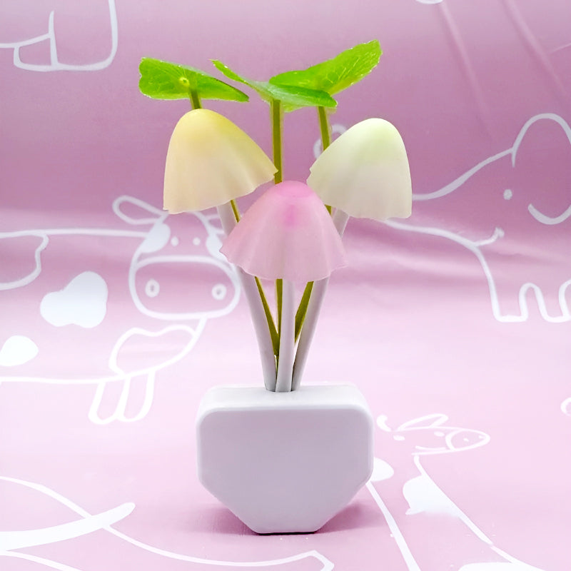 Automatic LED Mushroom Night Light – Color-Changing Sensor Lamp with Dusk-to-Dawn