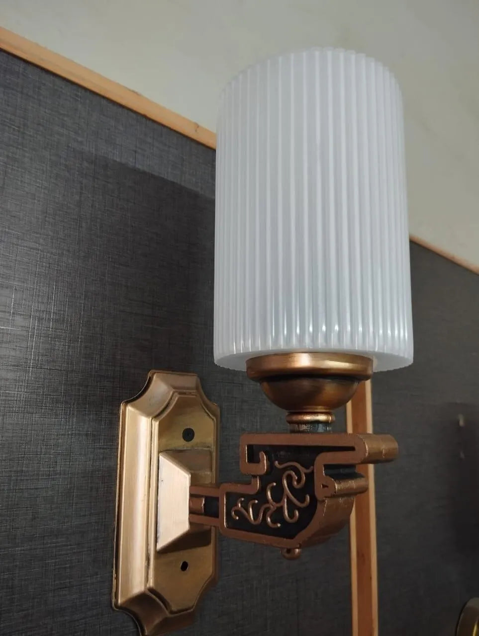 Modern Wall Sconce Light Fixture - Indoor/Outdoor Mounted Lamp